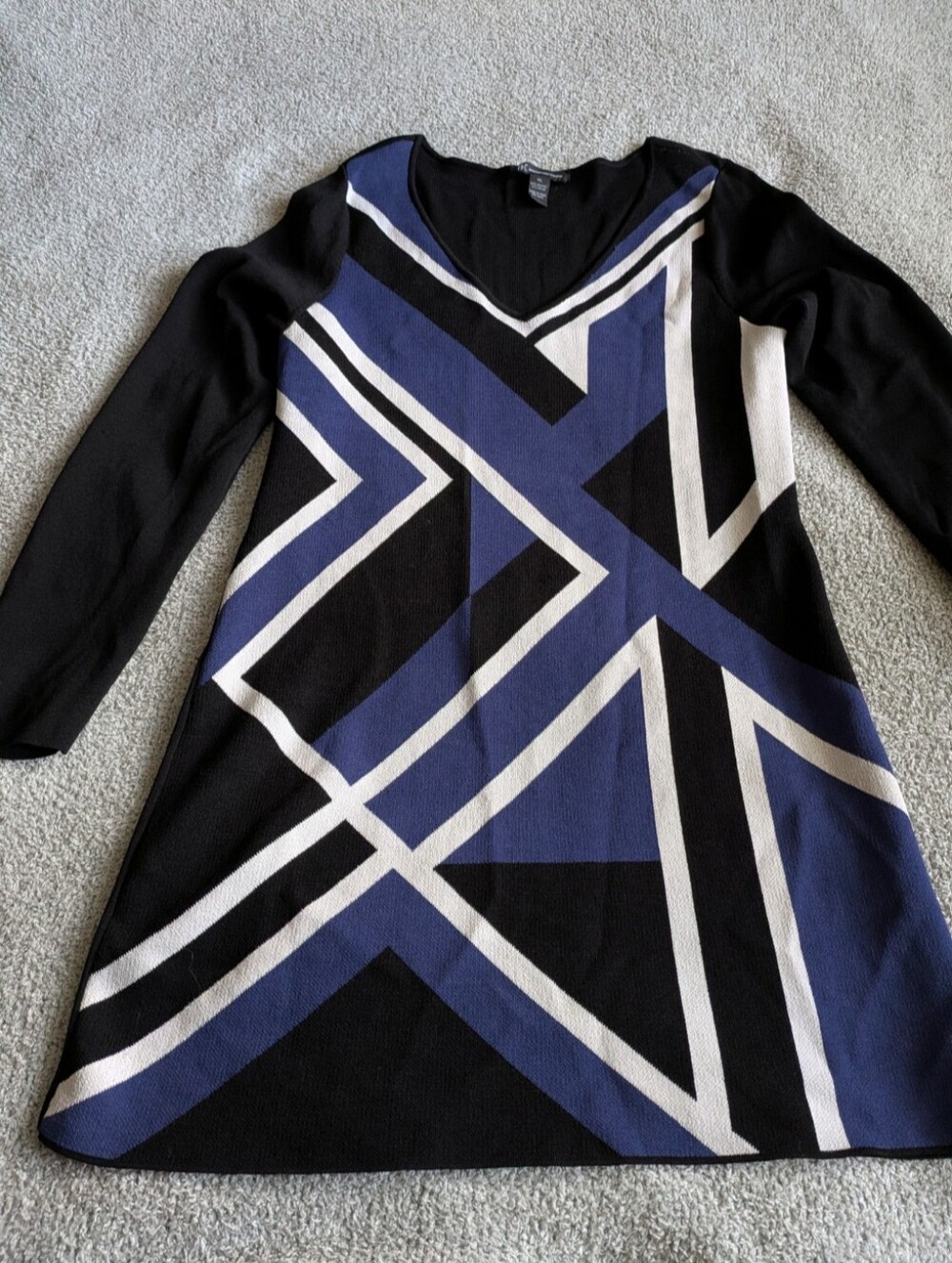🌼B2G1🌼 INC International Concepts Black Blue White Geometric Knit Dress